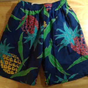 Vintage Pineapple Pattern Hawaiian Shorts